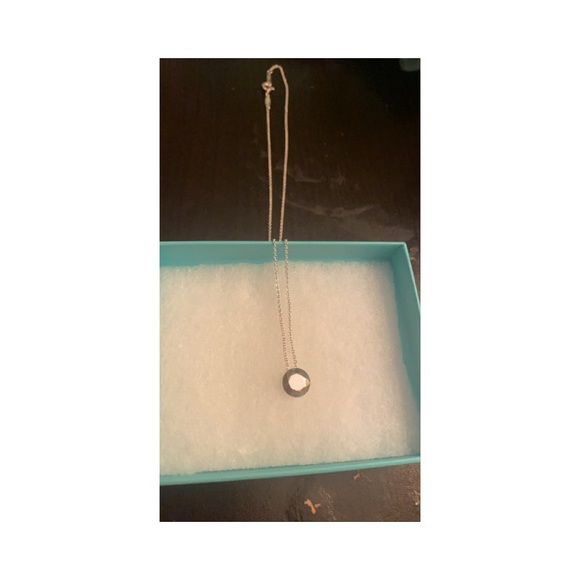 Two carat pendant - Picture 9 of 9